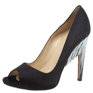 Nicholas Kirkwood Black/White Satin Peep Toe Pumps Size 39