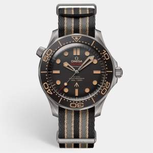 Omega Brown Titanium NATO Seamaster 007 Edition 210.92.42.20.01.001 Men's Wristwatch 42 mm