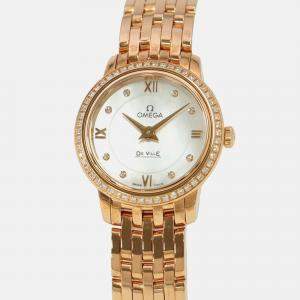 Pre Owned Omega De Ville Prestige 424.55.24.60.55.002 Quartz White MOP 18K Rose Gold Women's Wristwatch 24 mm