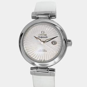 Pre Owned Omega Ladymatic 425.33.34.20.05.001 Automatic Mother of Pearl Stainless Steel Women's Wristwatch 34 mm