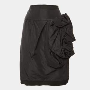مملوكة مسبقًا Oscar de la Renta Black Silk Floral Applique Mini Skirt M