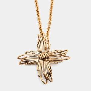 Oscar de la Renta Aged Gold Tone Floral Pendant Necklace