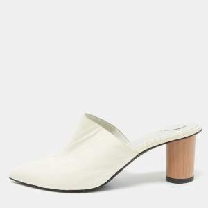 Pre Owned Oscar de la Renta Off White Patent Leather Pointed Toe Mules Size 40