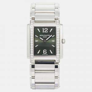 Patek Philippe Twenty-4 4910/1200A-011 Quartz Green Stainless Steel Women's Wristwatch 25 mm