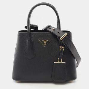 مملوكة مسبقًا Prada Saffiano Cuir Black Leather Shoulder Bag