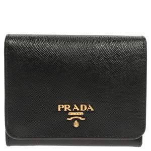 Pre Owned Prada Black Saffiano Lux Leather Compact Wallet