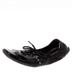 مملوكة مسبقًا Prada Sport Black Patent and Leather Scrunch Lace Up Sneakers Size 39