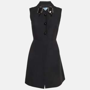 مملوكة مسبقًا معطف برادا صوف أسود بياقة مزينة بدون أكمام مقاس صغير (S)