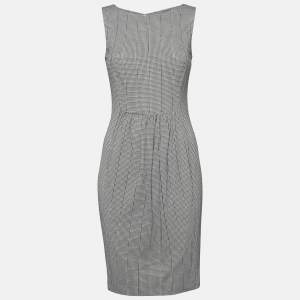 مملوكة مسبقًا فستان برادا أسود/أبيض محبوك قابل للتمدد واسع قصير مقاس صغير - سمول