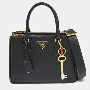 Prada Black Saffiano Leather Medium Galleria Tote