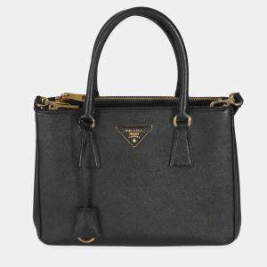 Prada Black Saffiano Galleria Small Double Zip Tote bag