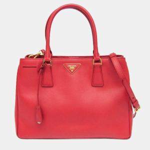 Prada Saffiano Galleria Saffiano Lux Shoulder Bag Fuoco