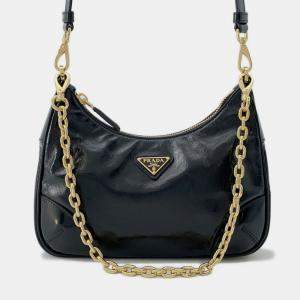 مملوكة مسبقًا Prada Re-Edition 2005 Leather Patent Shoulder Bag Black