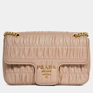مملوكة مسبقًا Prada Taupe Gaufre Leather Chain Shoulder Bag