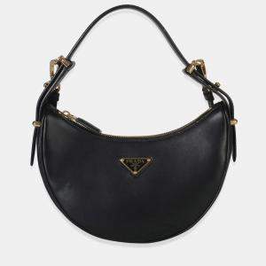 مملوكة مسبقًا Prada Black Soft Calfskin Small Arque Shoulder Bag