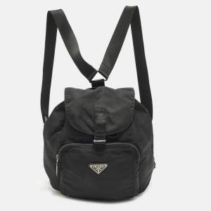 مملوكة مسبقًا Prada Black Nylon Vintage Drawstring Backpack
