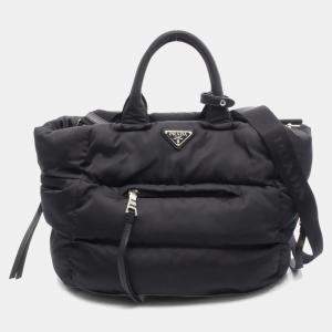 مملوكة مسبقًا Prada Tote Bag Nylon And Leather Black