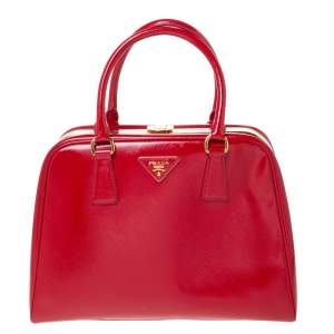 Pre Owned Prada Red Saffiano Vernice Leather Pyramid Frame Top Handle Bag