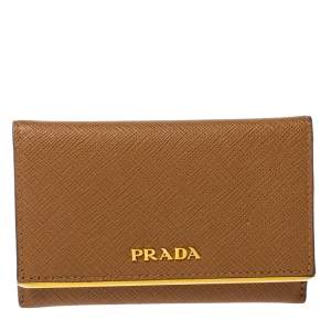 مملوكة مسبقًا Prada Tan Saffiano Leather Flap Metal Card Holder