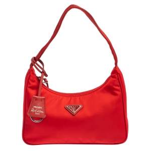 Pre Owned Prada Red Tessuto Nylon Re-Edition 2000 Baguette Bag