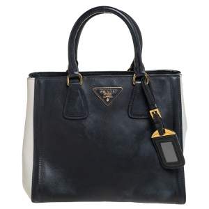 Pre Owned Prada White/Black Saffiano Leather Gardener's Tote