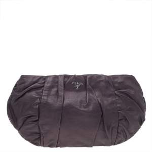 Pre Owned حقيبة صغيرة برادا جلد بطيات بني داكن 