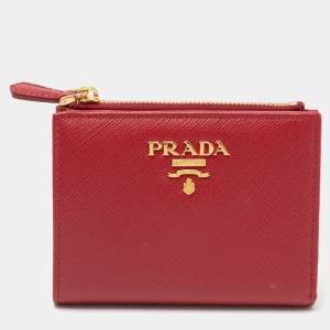 Pre Owned Prada Red Saffiano Leather Wallet