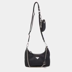 مملوكة مسبقًا Prada Black Nylon and Leather Re-Edition 2005 Shoulder Bag