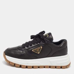 Pre Owned Prada Black Leather Triangle Logo Plaque Low Top Sneakers Size 36