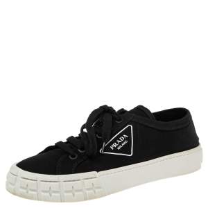 Pre Owned Prada Black  Fabric Gabardine Low Top Sneakers Size 39.5