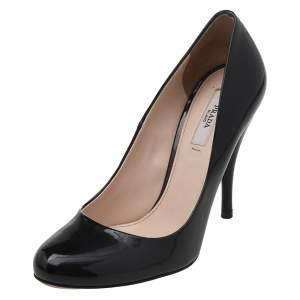 Pre Owned Prada Black Patent Leather Round Toe Pumps Size 35.5