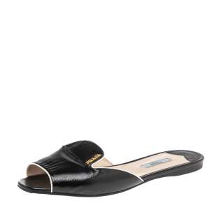 Pre Owned Prada Black Saffiano Vernice Leather Flat Slides Size 39.5