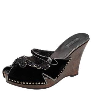 مملوكة مسبقًا Prada Black/Grey Velvet And Leather Wedge Platform Slip On Sandals Size 37