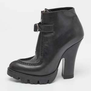Pre Owned Prada Back Leather Ankle Length Boots Size 37.5