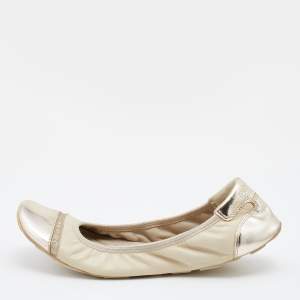 Pre Owned Prada Cream/Gold Leather Scrunch Ballet Flats Size 38.5