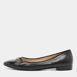 Prada Black Patent and Leather Cap Toe Ballet Flats Size 39