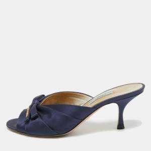 مملوكة مسبقًا Prada Blue Satin Bow Slide Sandals Size 38