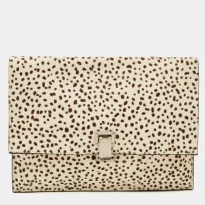 مملوكة مسبقًا حقيبة كلتش برونزا شولير لانش شعر عجل بطبعة حيوانات أبيض داكن