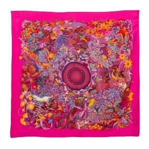 Pre Owned Hermès Rose Au Coeur de la Vie Silk Scarf
