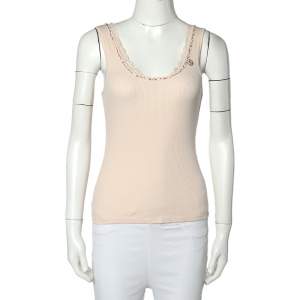 Pre Owned توب تانك ريبيكا تايلور تريكو مضلع وردي فاتح برقبة مزخرفة وحواف دانتيل مقاس متوسط - ميديوم