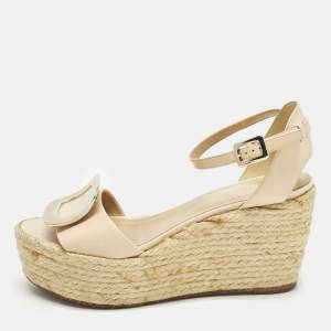 Pre Owned Roger Vivier Chips Size 36 Beige Leather Wedge Sandals