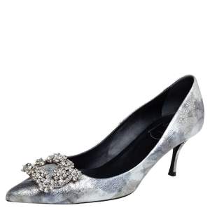 Roger Vivier Silver Foil Leather Flower Strass Crystal Embellished Pointed Toe Pumps Size 37