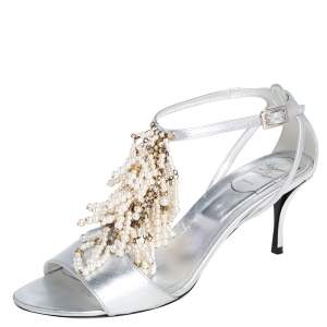 Roger Vivier Silver Leather Faux Pearl Fringe Embellished T Strap Sandals Size 39