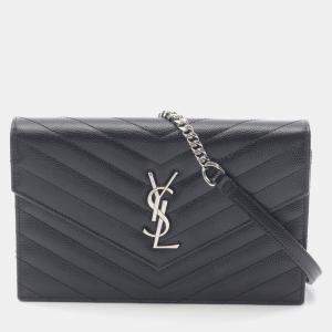 مملوكة مسبقًا حقيبة كتف سان لوران كاساندرا ظرف جلد سوداء