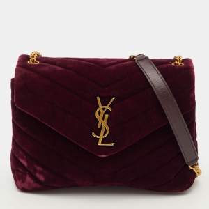 مملوكة مسبقًا حقيبة كتف سان لوران توي لولو صغيرة مخمل بورجوندي