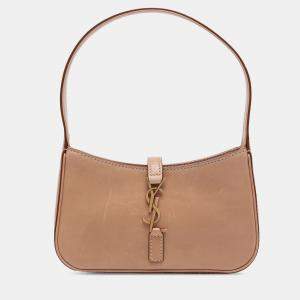 مملوكة مسبقًا حقيبة سان لوران باريس لو 5 إلى 7 هوبو جلد عجل ناعم بني صغير