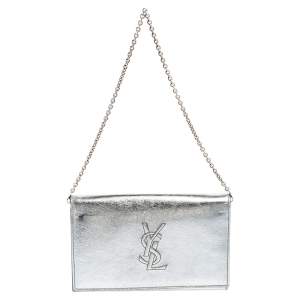 Pre Owned حقيبة كلتش سان لوران بيلي دي جور جلد فضي بسلسلة 