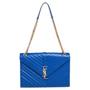 مملوكة مسبقًا حقيبة كتف سان لوران مظروف مونوغرامي جلد مبطنة أزرق