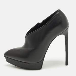 مملوكة مسبقًا Saint Laurent Size 37 Black Leather Booties