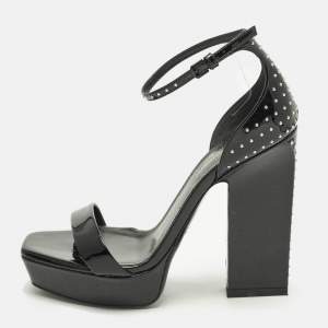 مملوكة مسبقًا Saint Laurent Size 37.5 Black Patent Leather Ankle Strap Sandals